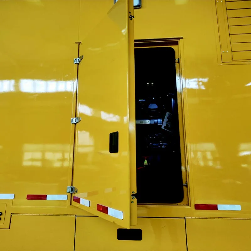 وین ٹرک کے لیے سوئنگ ڈور